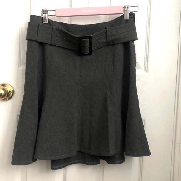 Grace Elements gray bottom pleat skirt with belt 8 - Picture 6 of 7
